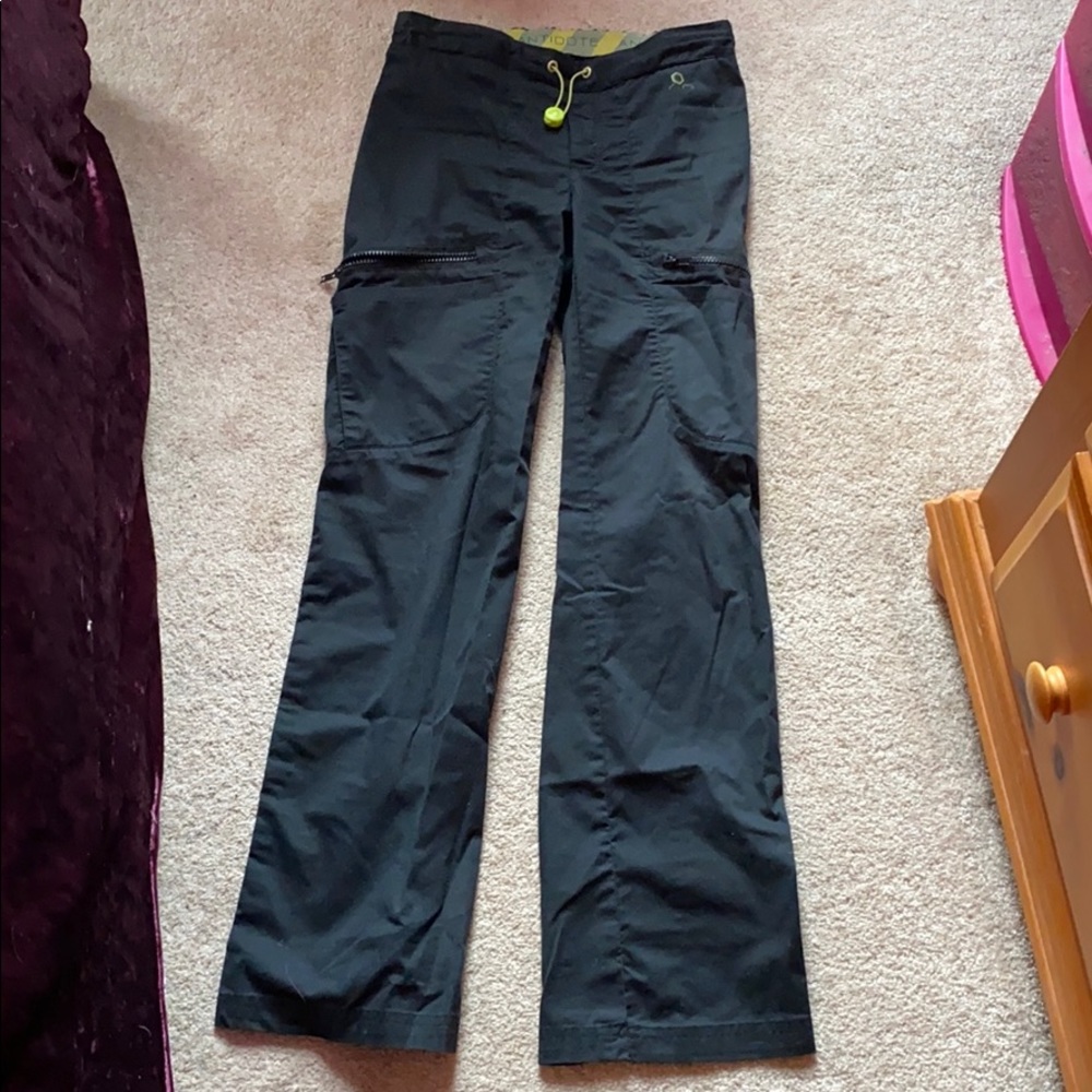 scrub pants